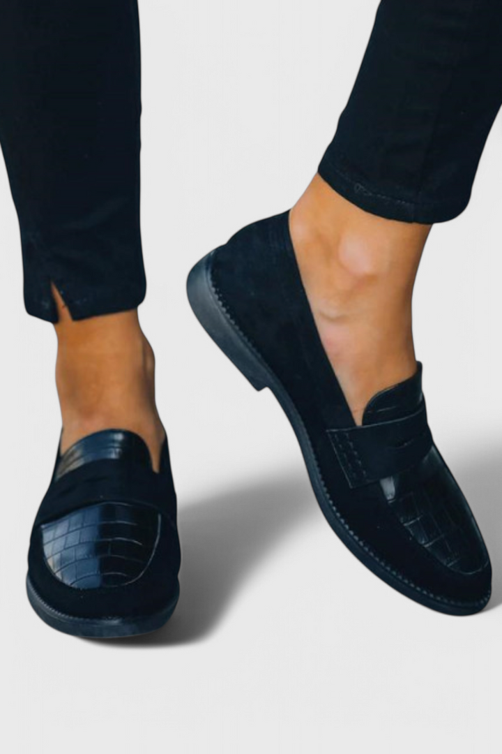 Demeris™ Textured Loafers