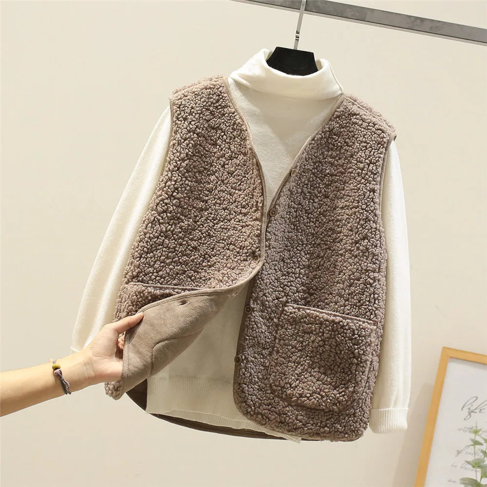 Noravelle™ Button Vest
