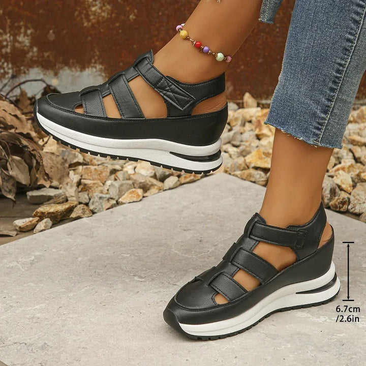 Imogen™ ComfortLift Sandals