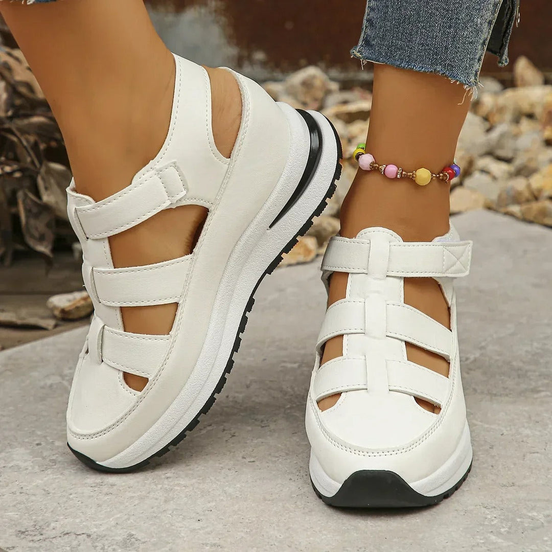 Imogen™ ComfortLift Sandals