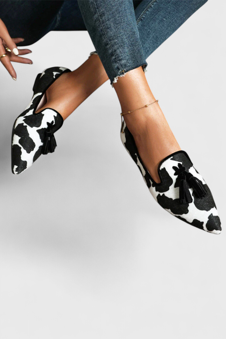 Luretta™ Patterned Pointed Flats