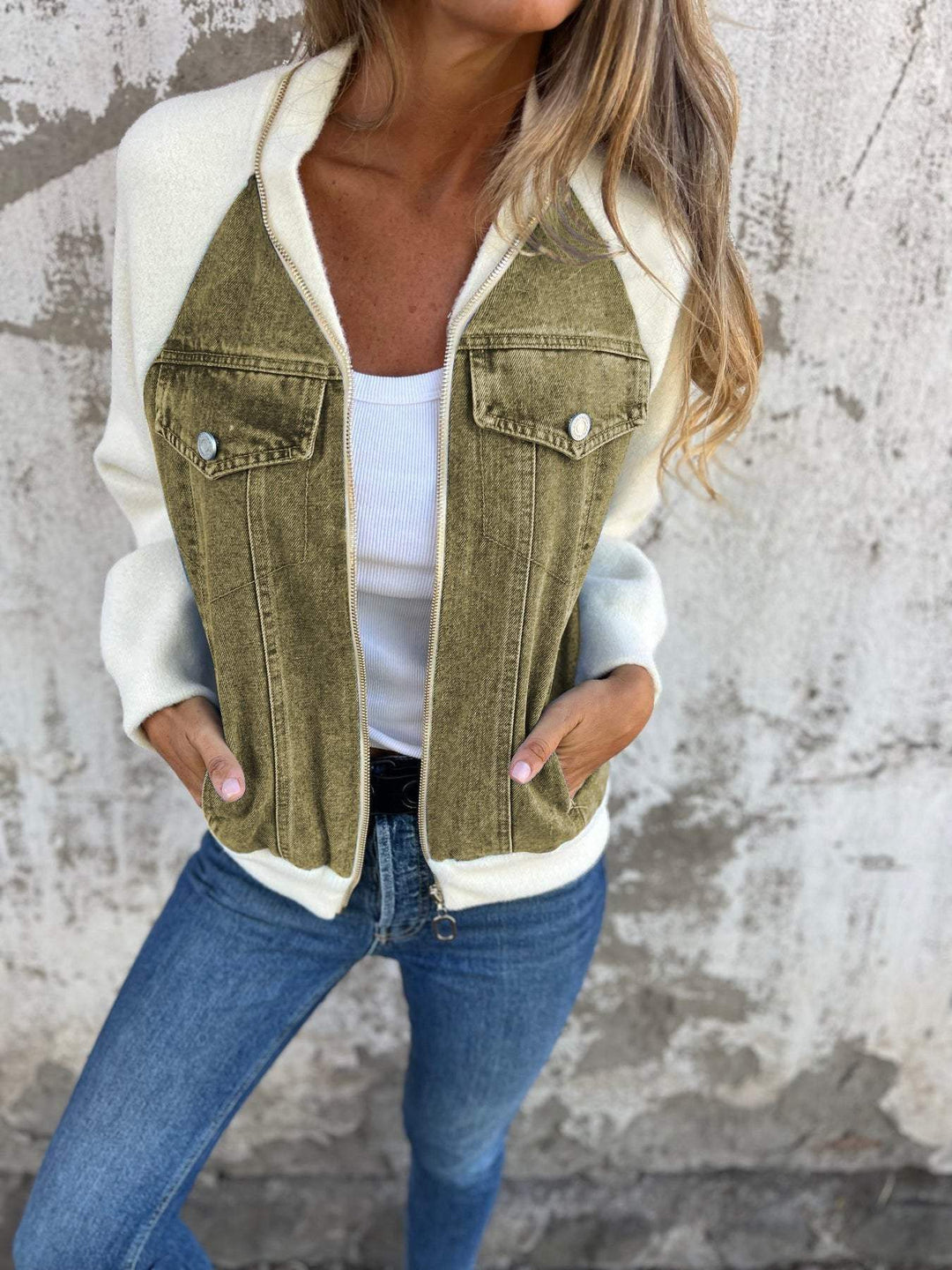 Darevyn™ Contrast Jacket