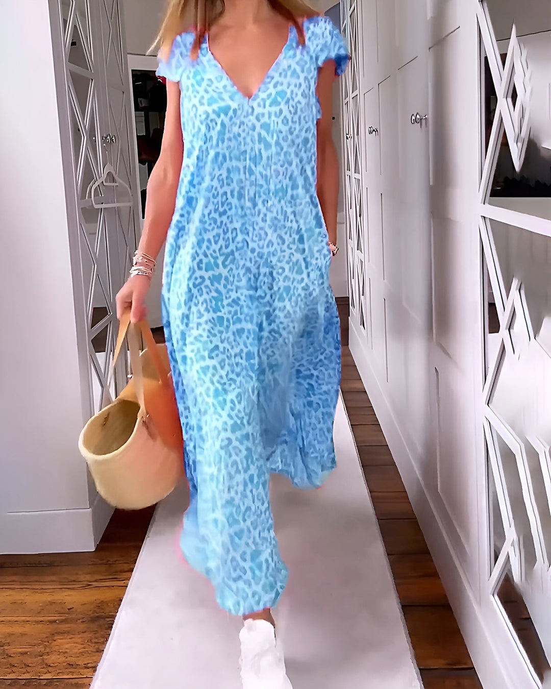 Callistra™ Flow V-Neck Maxi